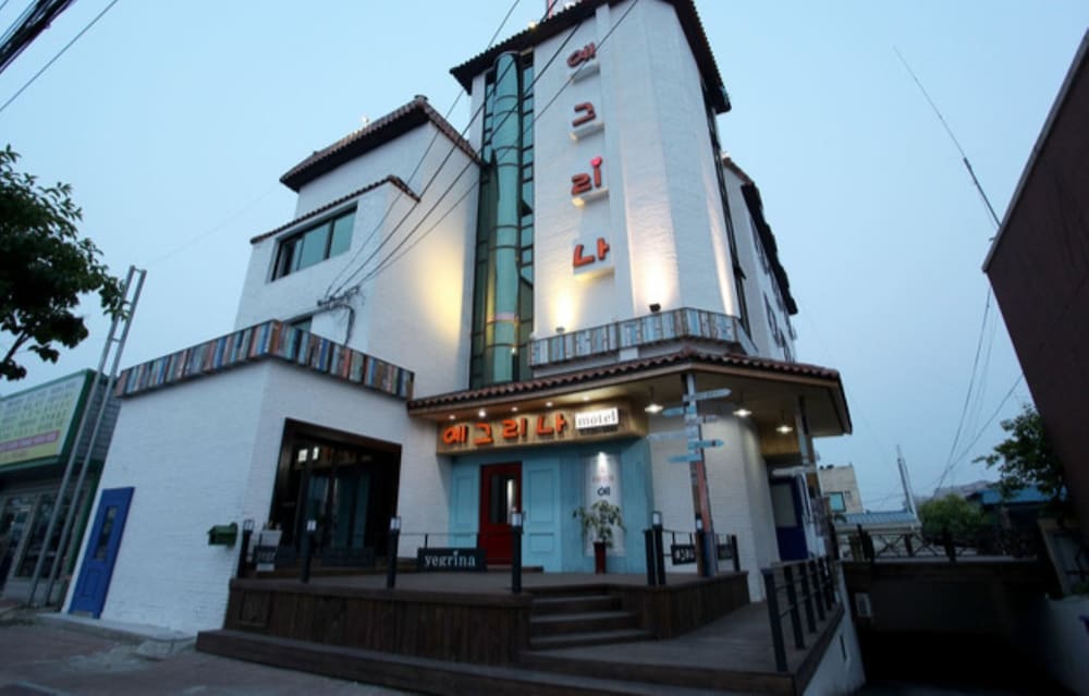 Yegrina Motel in Nonsan, South Korea