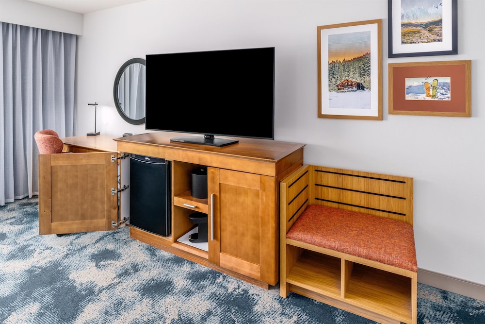 Hampton Inn & Suites Silverthorne - photo 20