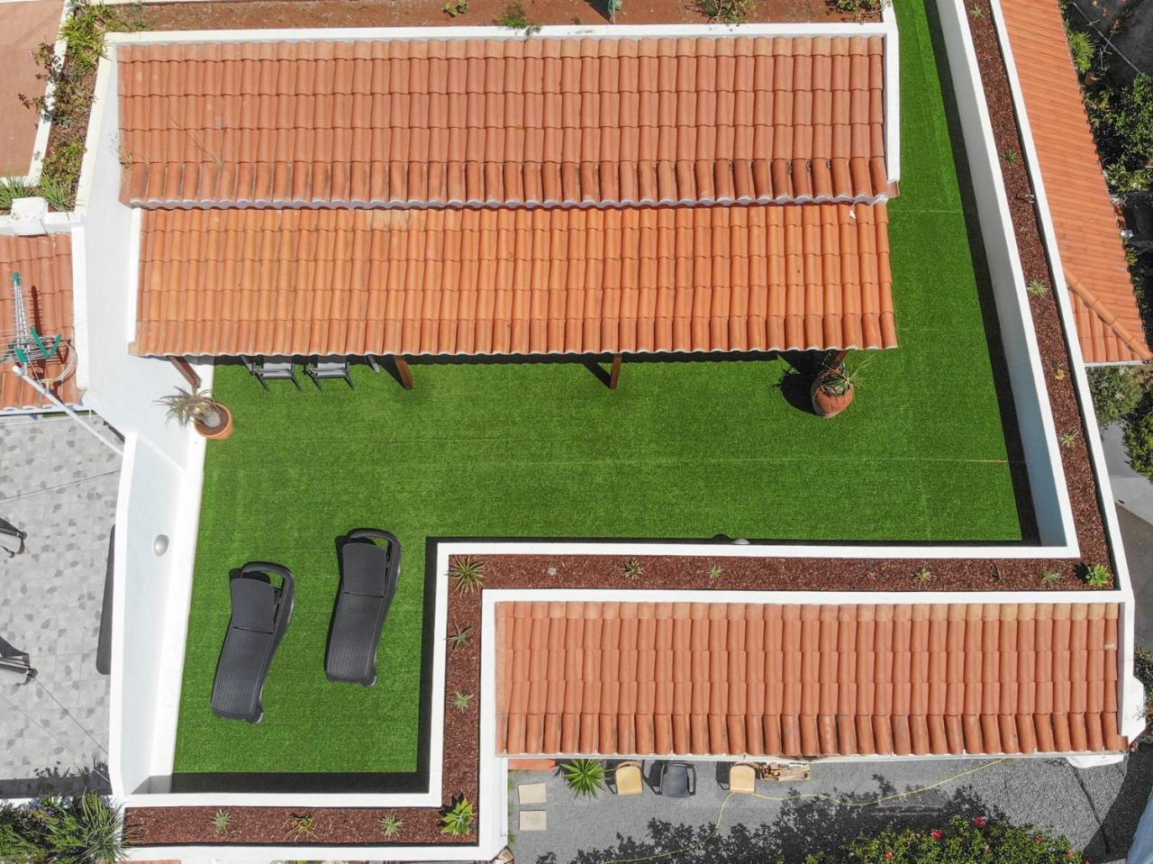 Flowers Island House 3 — 4-Star Luxury Hotel in Canico, Portugal