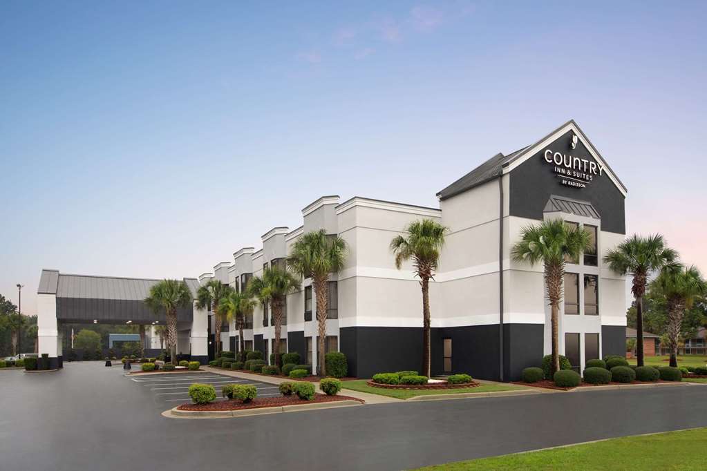 Country Inn & Suites by Radisson Florence SC - featured photo