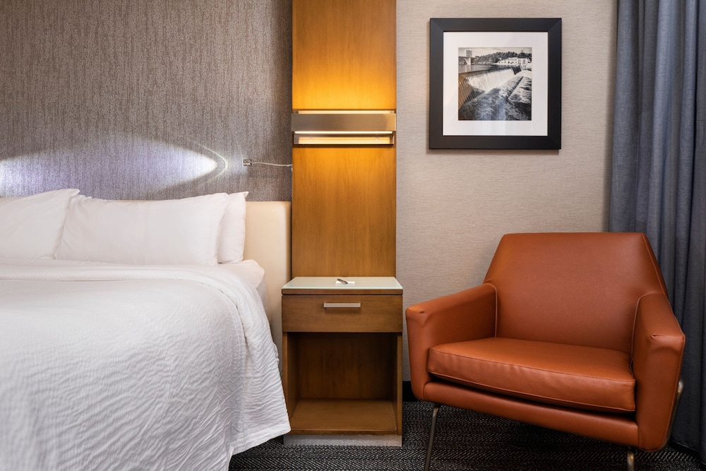 Courtyard by Marriott Minneapolis Downtown - photo 23