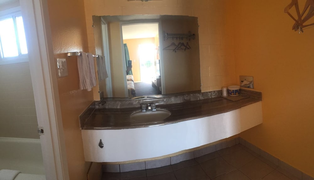 Arizona Inn Kingman - photo 30