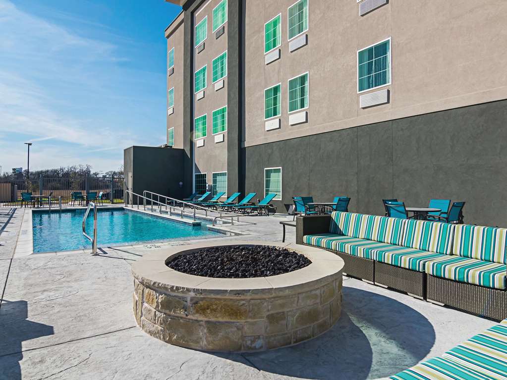 La Quinta Inn & Suites by Wyndham Dallas Wylie - photo 6