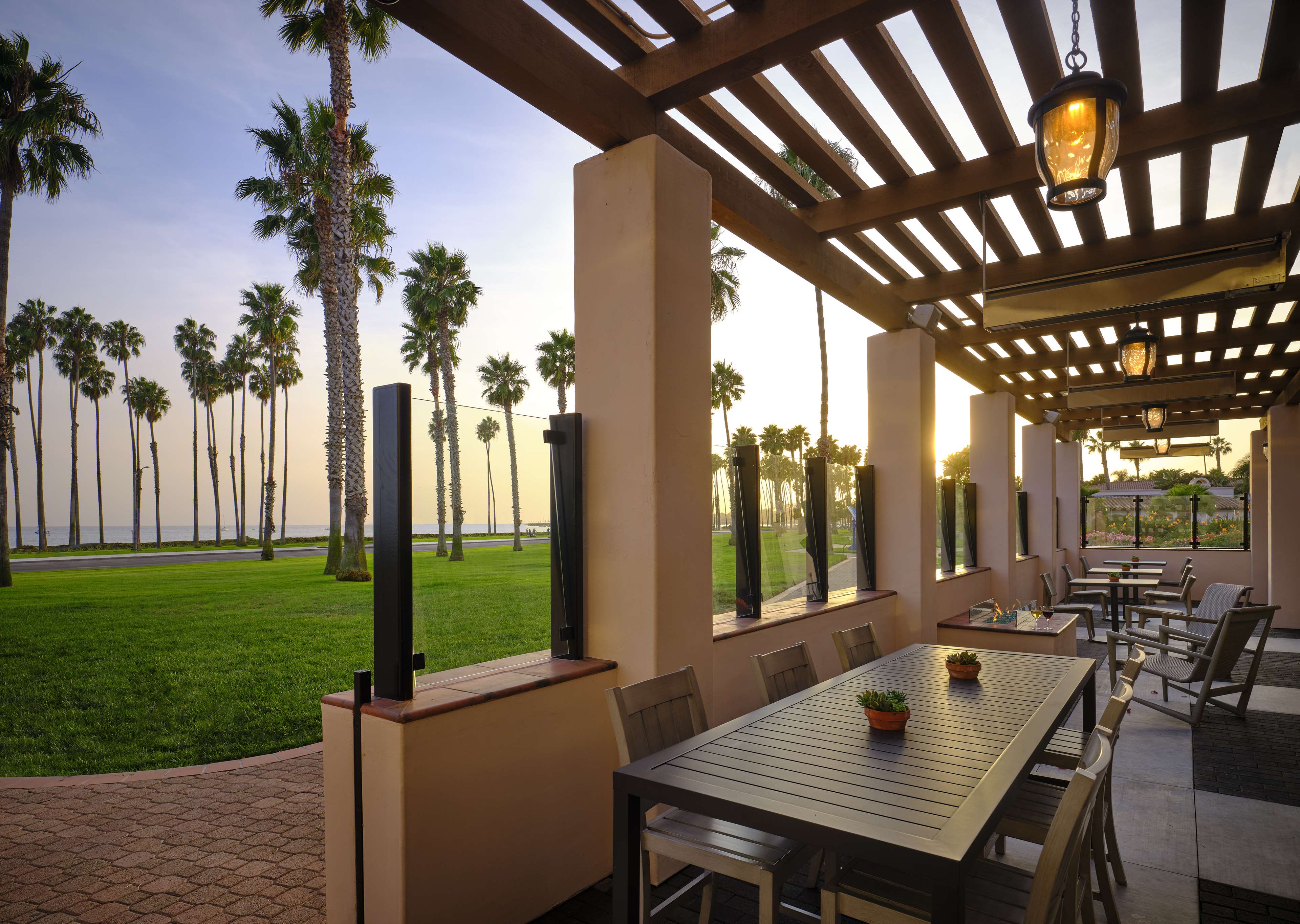 Hilton Santa Barbara Beachfront Resort - photo 25