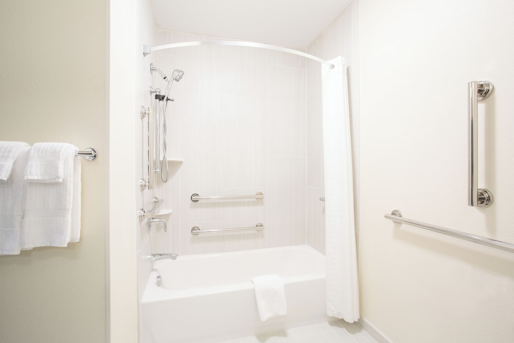 Candlewood Suites Longmont Boulder Area by IHG - photo 21