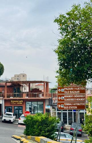 Kruja Townscape Rooms — Kruje
