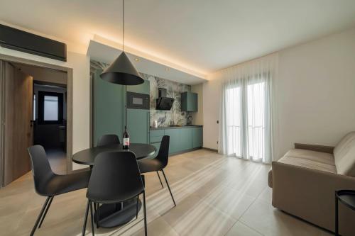 ApartmentsGarda Residenza Garda Deluxe — 4-Star Luxury Hotel in Garda, Italy