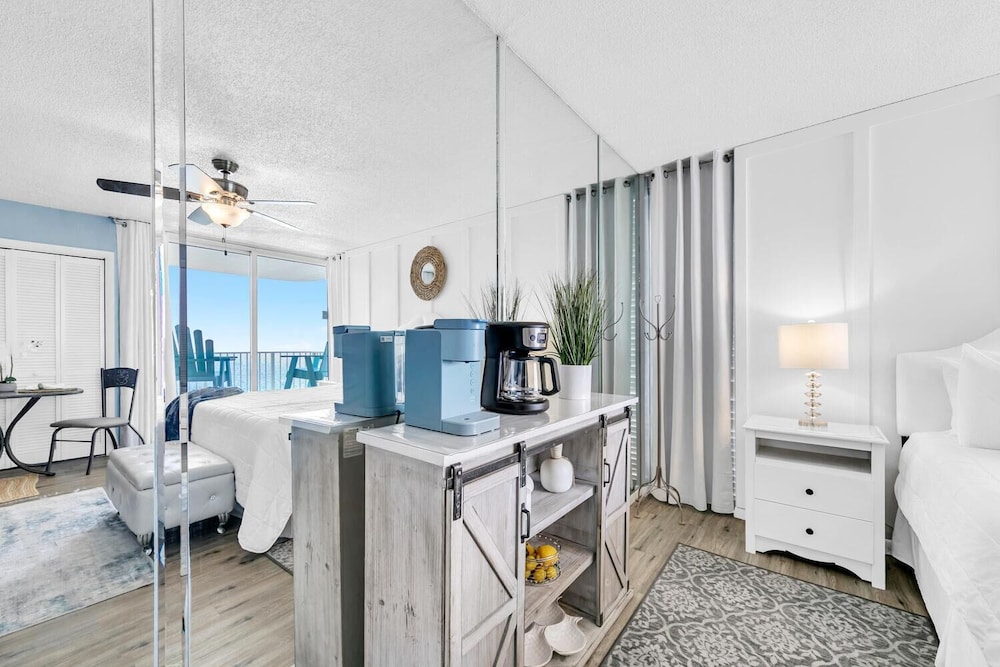Long Beach Resort 1 1300e - photo 11