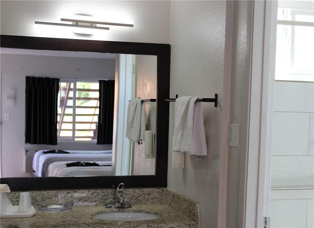 Rodeway Inn Yuma Downtown - photo 28