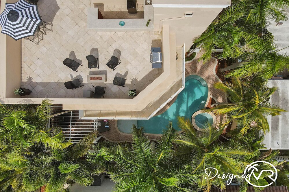 The Nia Tower Ultimate Beach House - photo 2