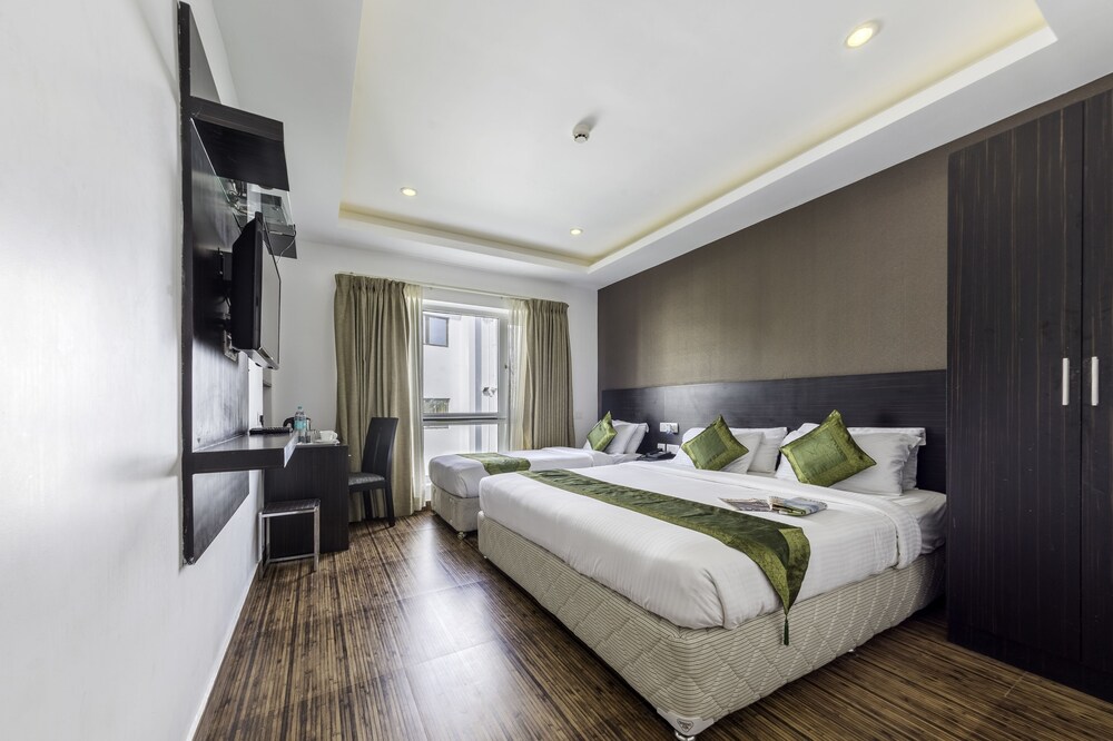 Treebo Js Five Two Boutique Hotel