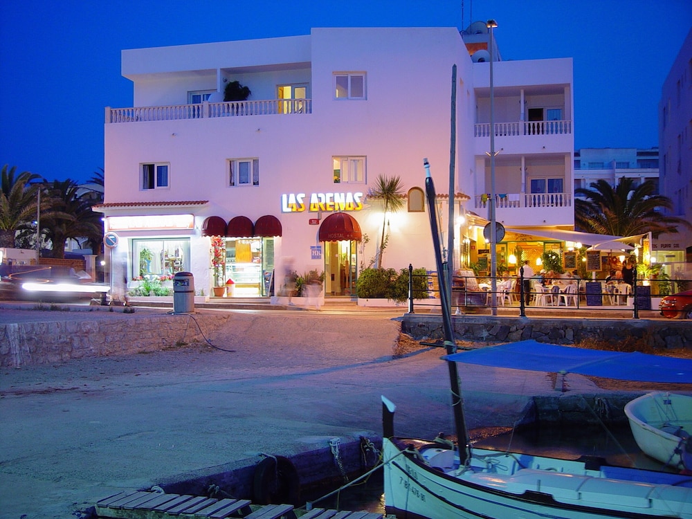 Hotel Boutique Las Arenas — hotel in Santa Eularia Des Riu