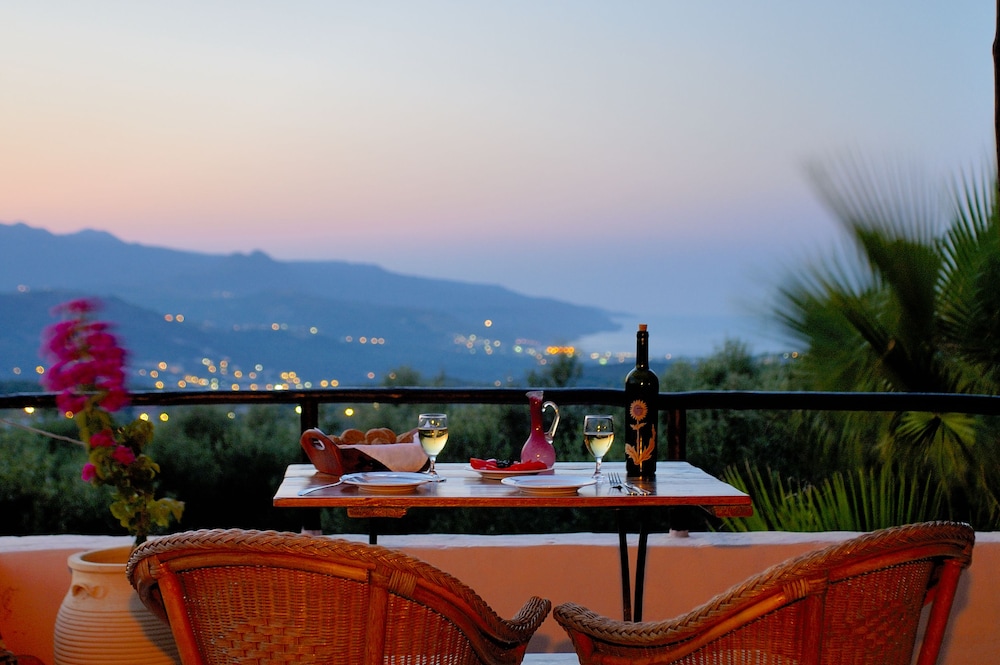 Elia Traditional Hotel & Spa in Kolympari, Greece