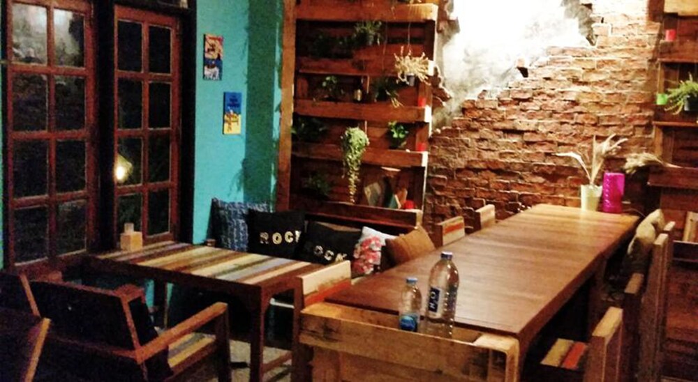 Thonglo 7 Hostel