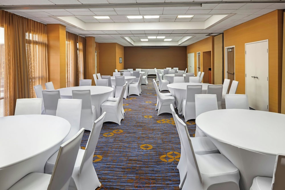 Courtyard by Marriott Riverside UCR Moreno Valley Area - photo 27