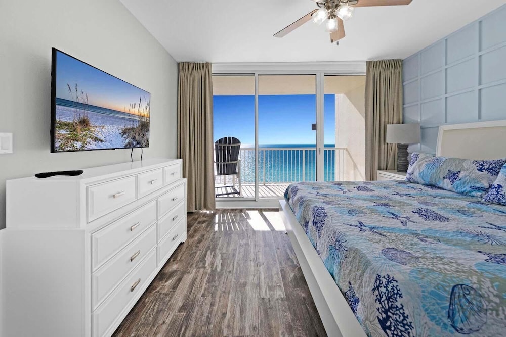 Majestic Beach Towers 1 1603 - photo 2