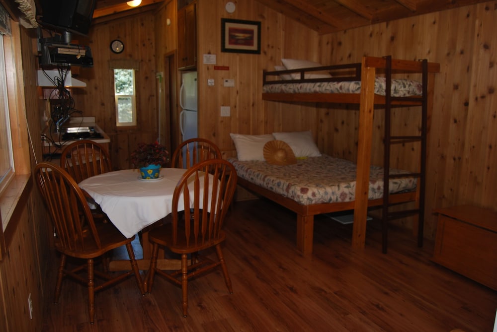 Thunderbird RV & Camping Resort - photo 3
