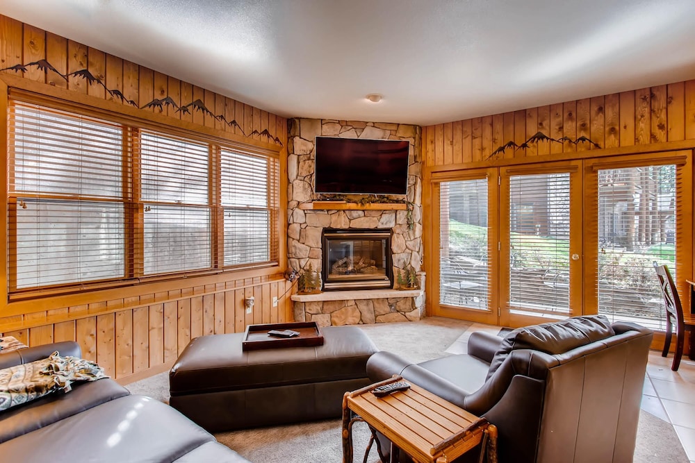 Black Canyon Inn Unit B1 2 - carbon neutral hotel in Estes Park