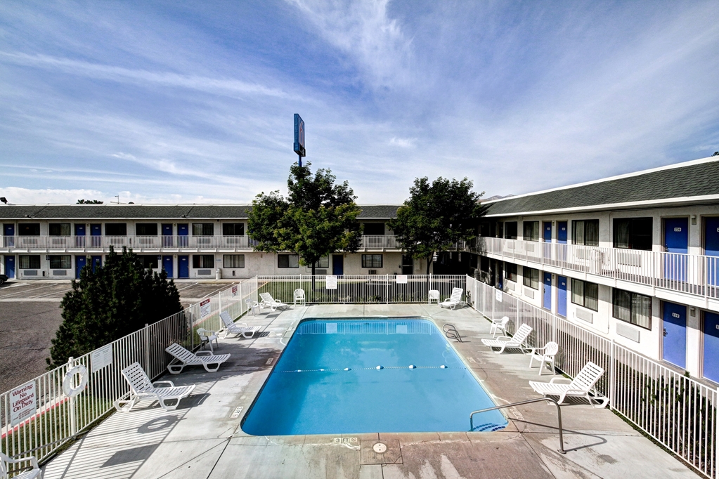 Park Inn by Radisson Wells - photo 11