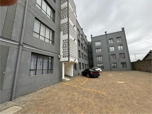 Mupa's Luxury Condo II BnB — 4-Star Luxury Hotel in Nyahururu, Kenya