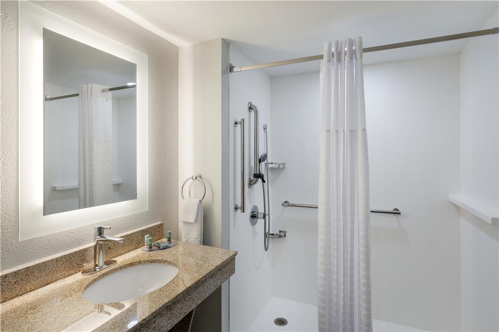 Best Western Hickory - photo 40