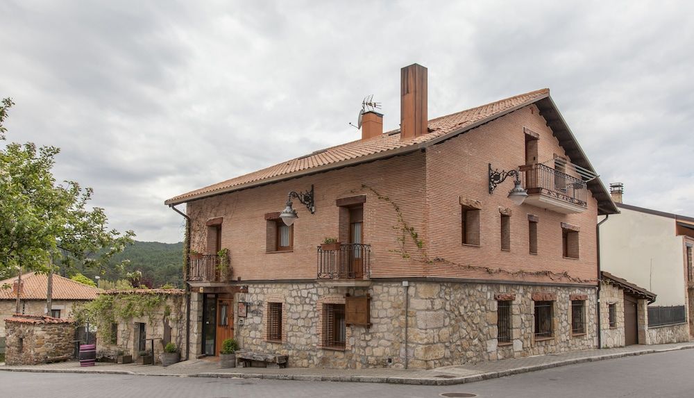 La Casona del Herrero — hotel in Navaleno
