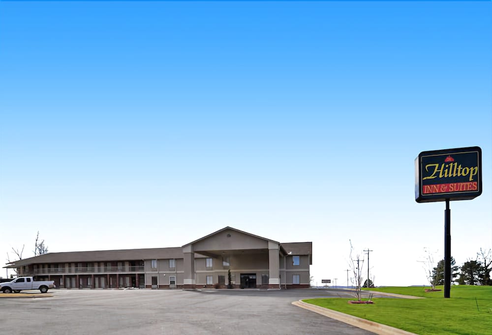 Hilltop Inn & Suites Greenbrier in Greenbrier, United States