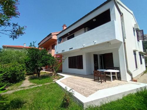 Kuća Barbalić Baška in Baska, Croatia