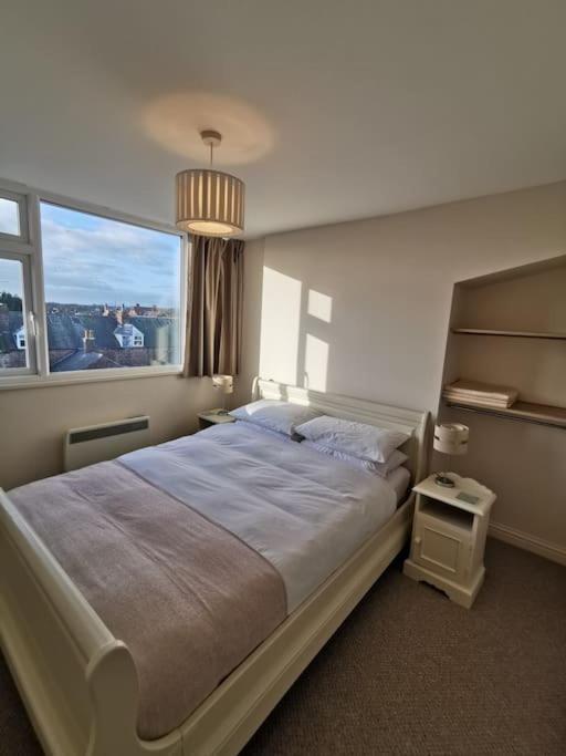Penthouse Apartment Rutland Street Filey near sea — 4-Star Luxury Hotel in Filey, United Kingdom