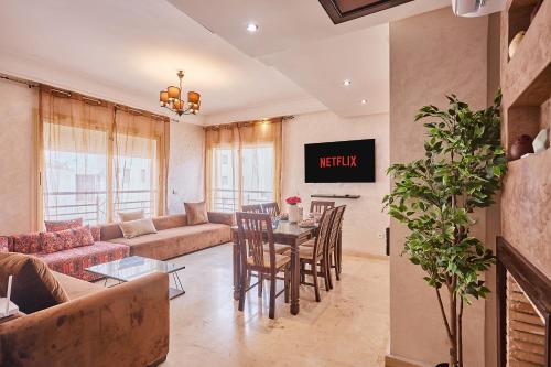 2BR Getaway Near and Seaside Promenade — 4-Star Luxury Hotel in Casablanca, Morocco