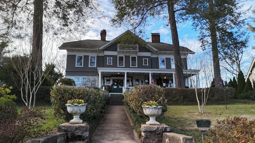 Abbington Green Bed & Breakfast Inn - photo 95