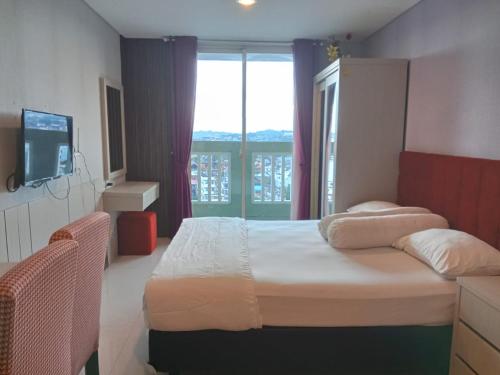 Apartemen IDR Borneo Bay — 4-Star Luxury Hotel in Balikpapan, Indonesia