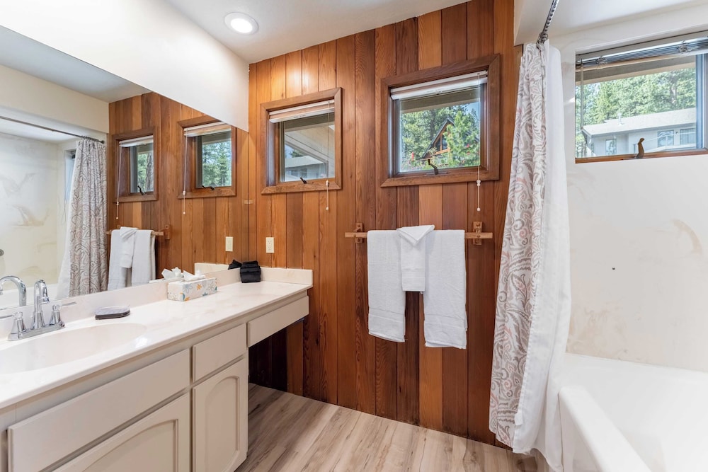 Lakeview Getaway - photo 29