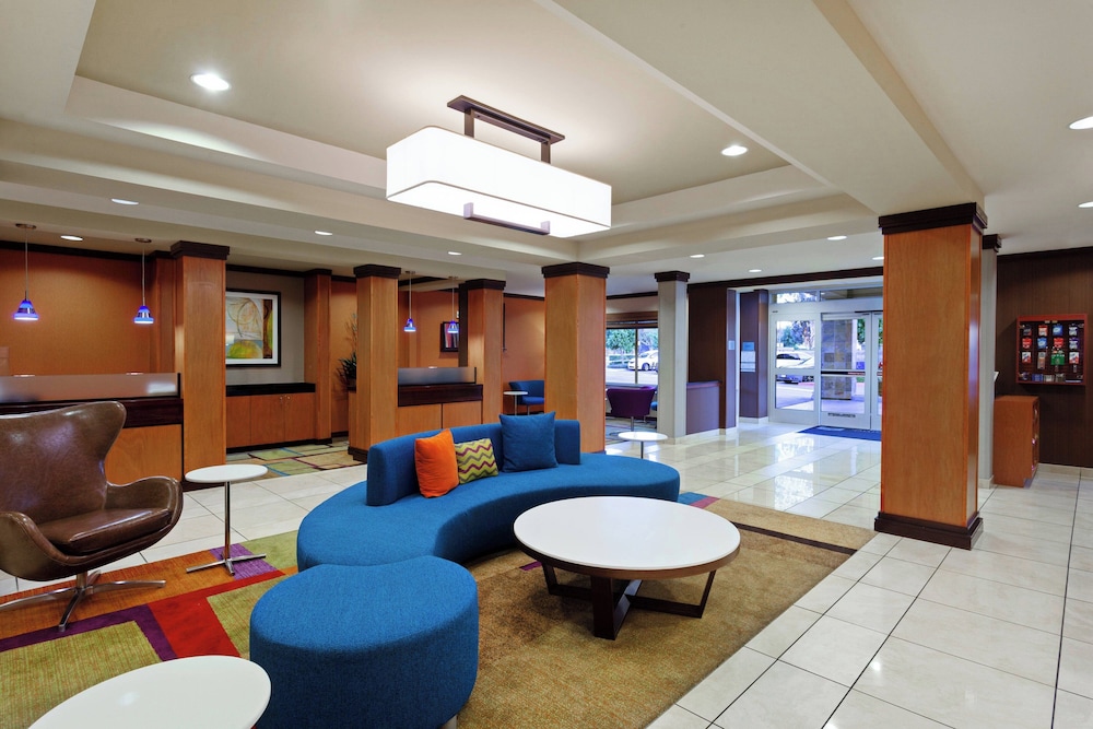 Fairfield Inn & Suites by Marriott Los Angeles West Covina - photo 2