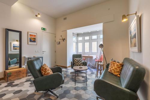 Valletta Two Bedroom Apartment Close To The Sea — 4-Star Luxury Hotel in Valletta, Malta