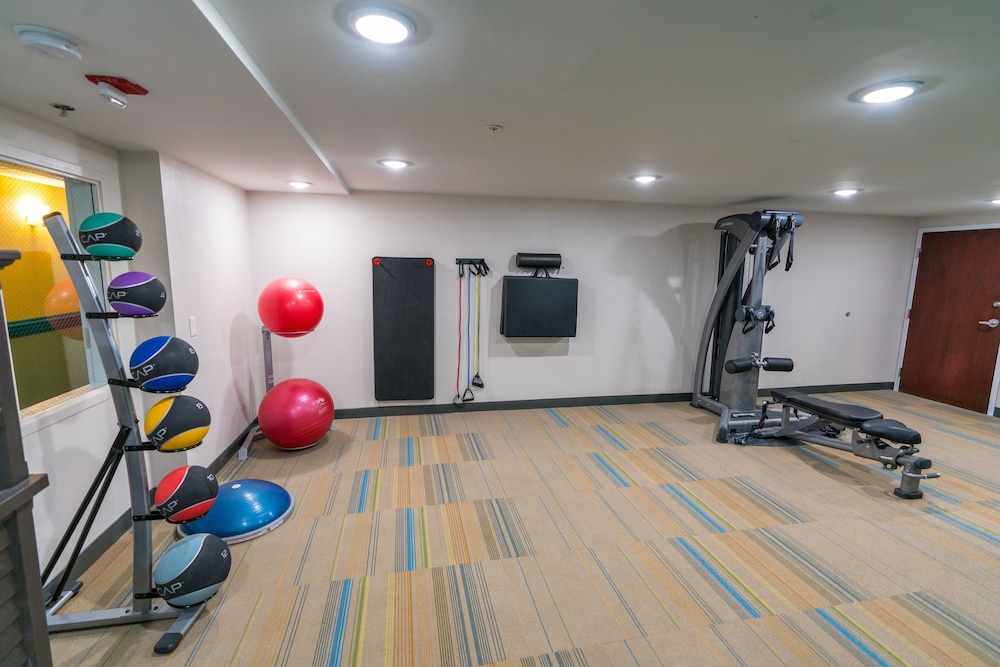 Holiday Inn Express & Suites Nashville Brentwood I 65 by IHG - photo 37