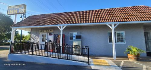 Wine Country Inn - photo 10