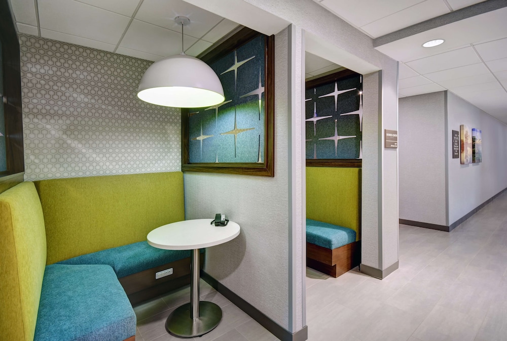 Hampton Inn Cave City KY - photo 39