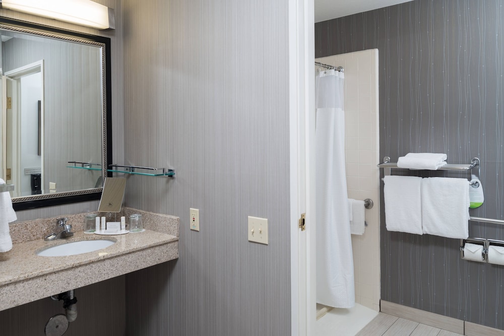 Courtyard by Marriott Vacaville - photo 16