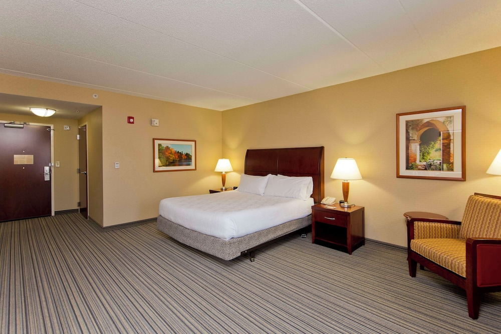 Hilton Garden Inn Winchester - photo 19