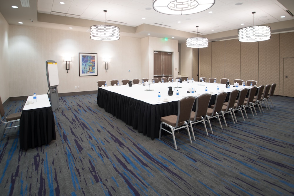 SpringHill Suites by Marriott Fayetteville Fort Bragg - photo 37