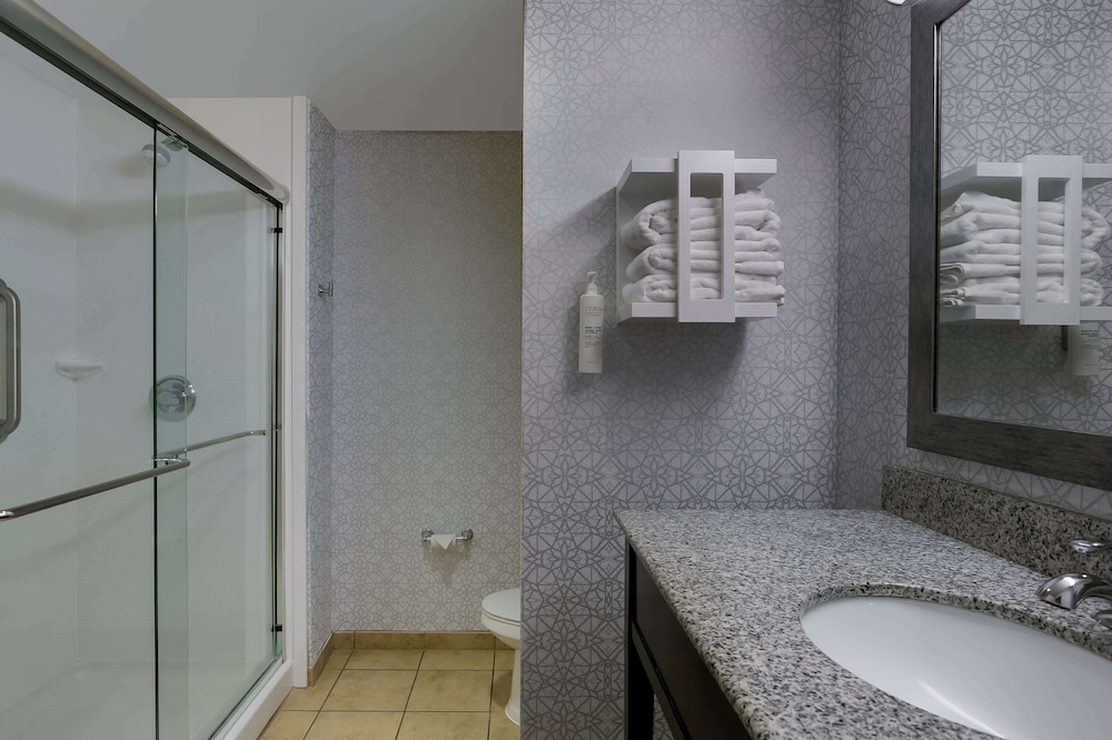 Hampton Inn & Suites Wilmington Christiana - photo 22