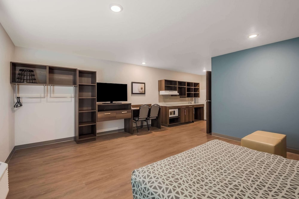 WoodSpring Suites Bellflower Los Angeles — hotel in Bellflower