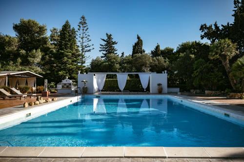 Giardino dell'impossibile di Antonino Campo — 4-Star Luxury Hotel in Favignana, Italy