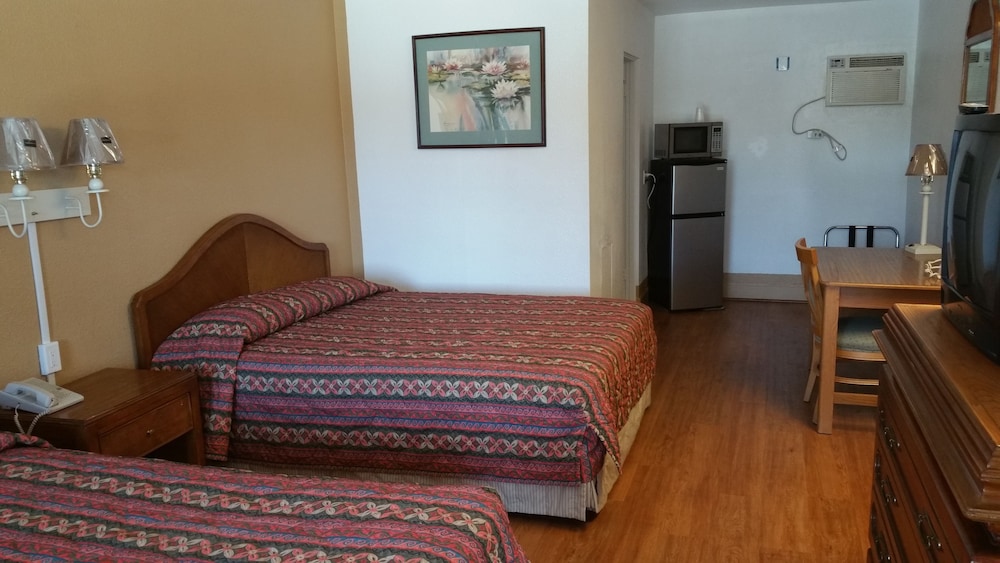 Tri State Inn - photo 7