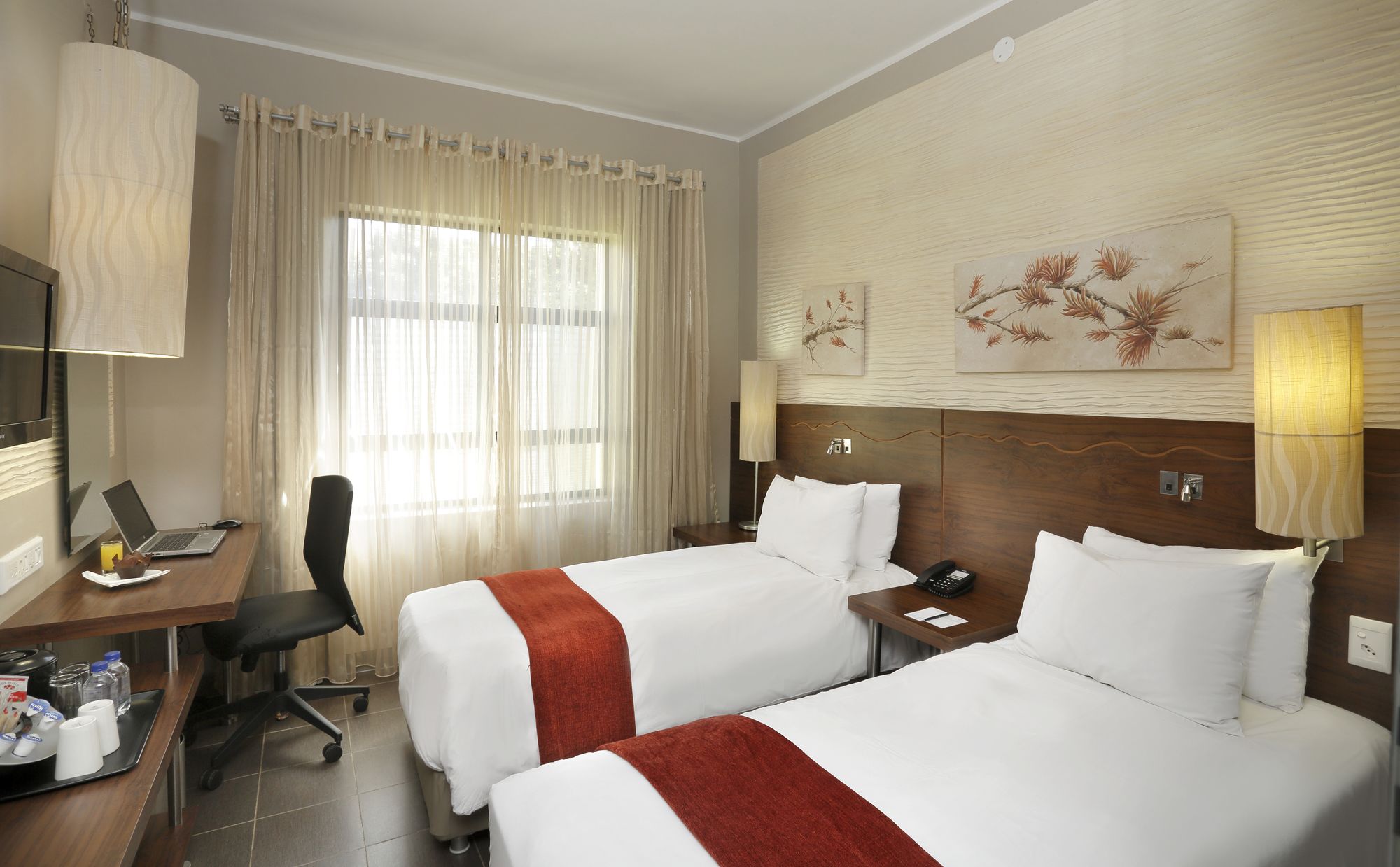 Peermont Metcourt Hotel at Umfolozi