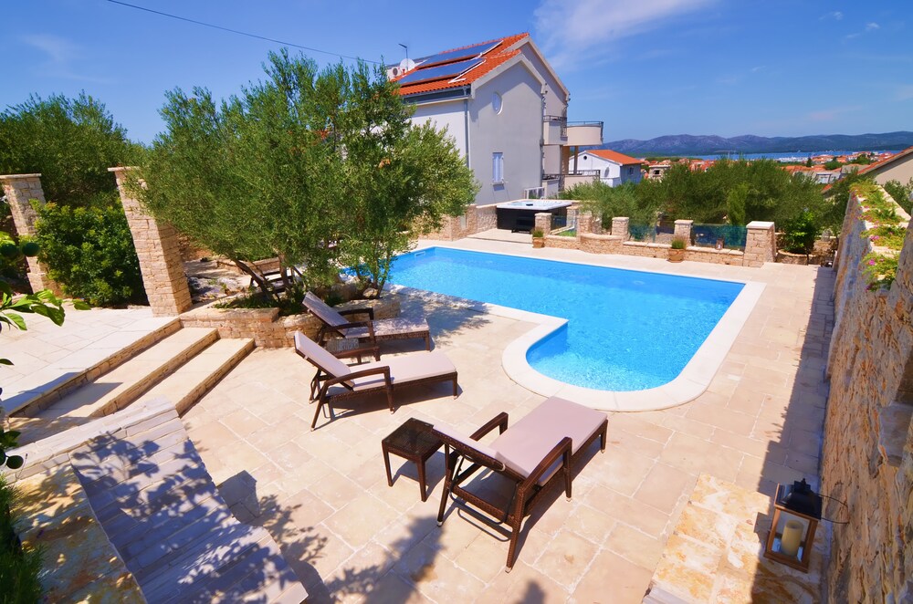 Villa Mediterranean Garden — 4-Star Luxury Hotel in Murter, Croatia