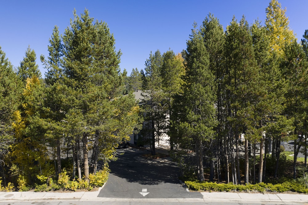 The Inn at Truckee - photo 38