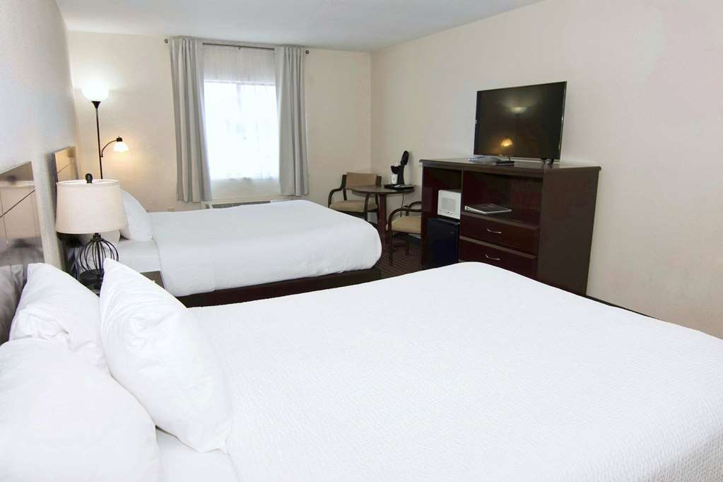 Ramada by Wyndham Tell City - photo 20