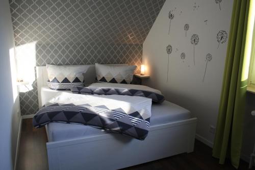 Ferienwohnung Heckel — 4-Star Luxury Hotel in Heiligenhafen, Germany